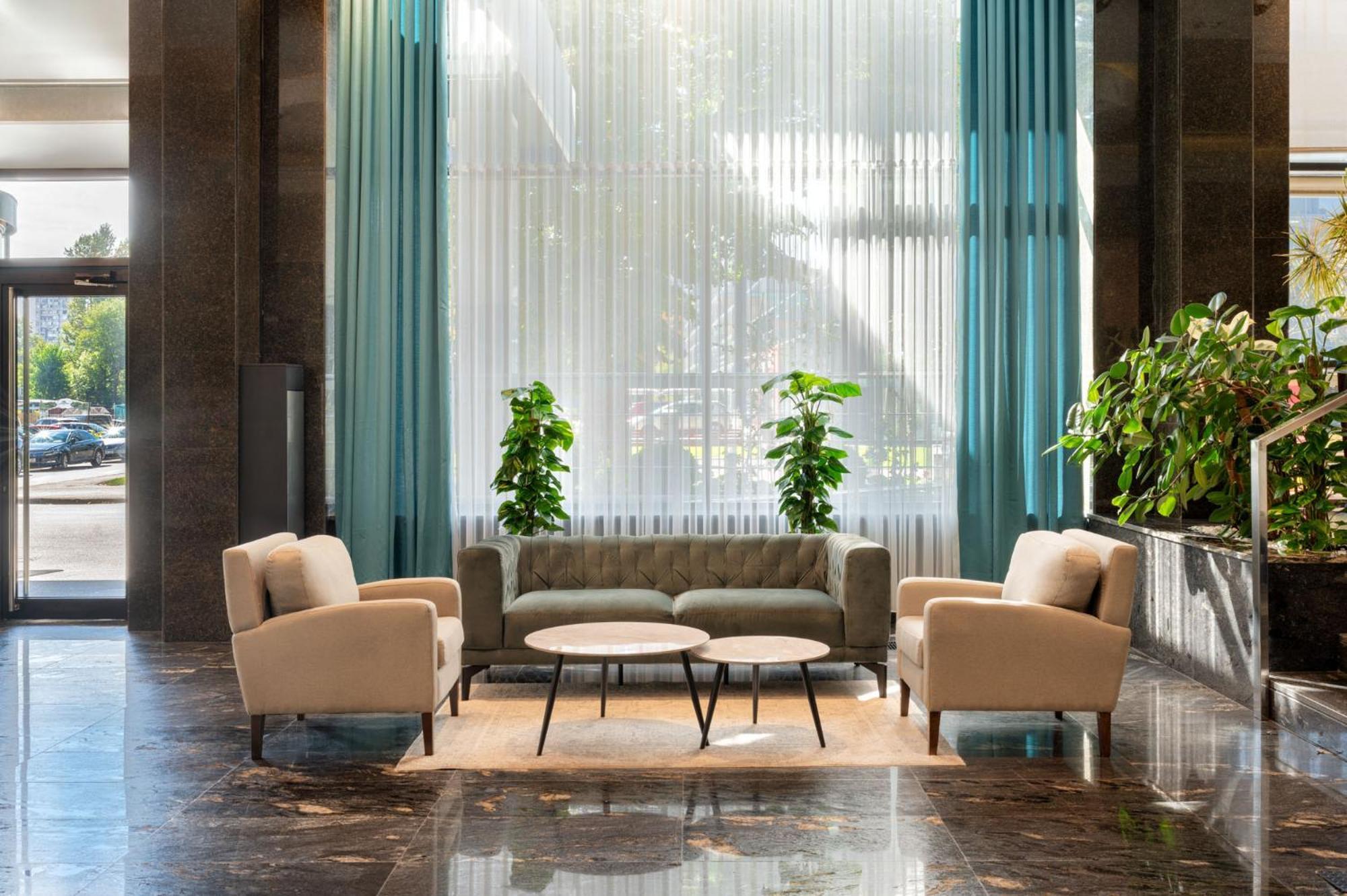 Movenpick Hotel Сараево Екстериор снимка