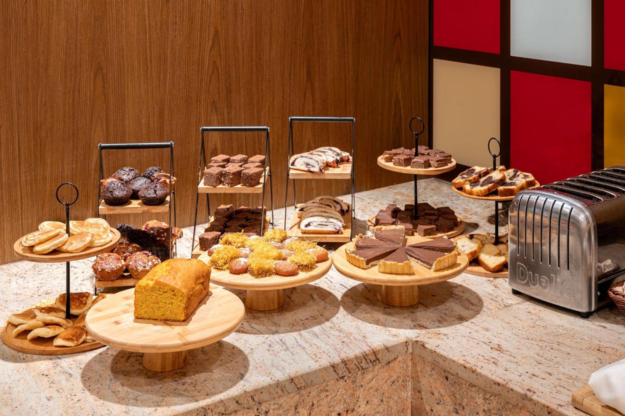Movenpick Hotel Сараево Екстериор снимка