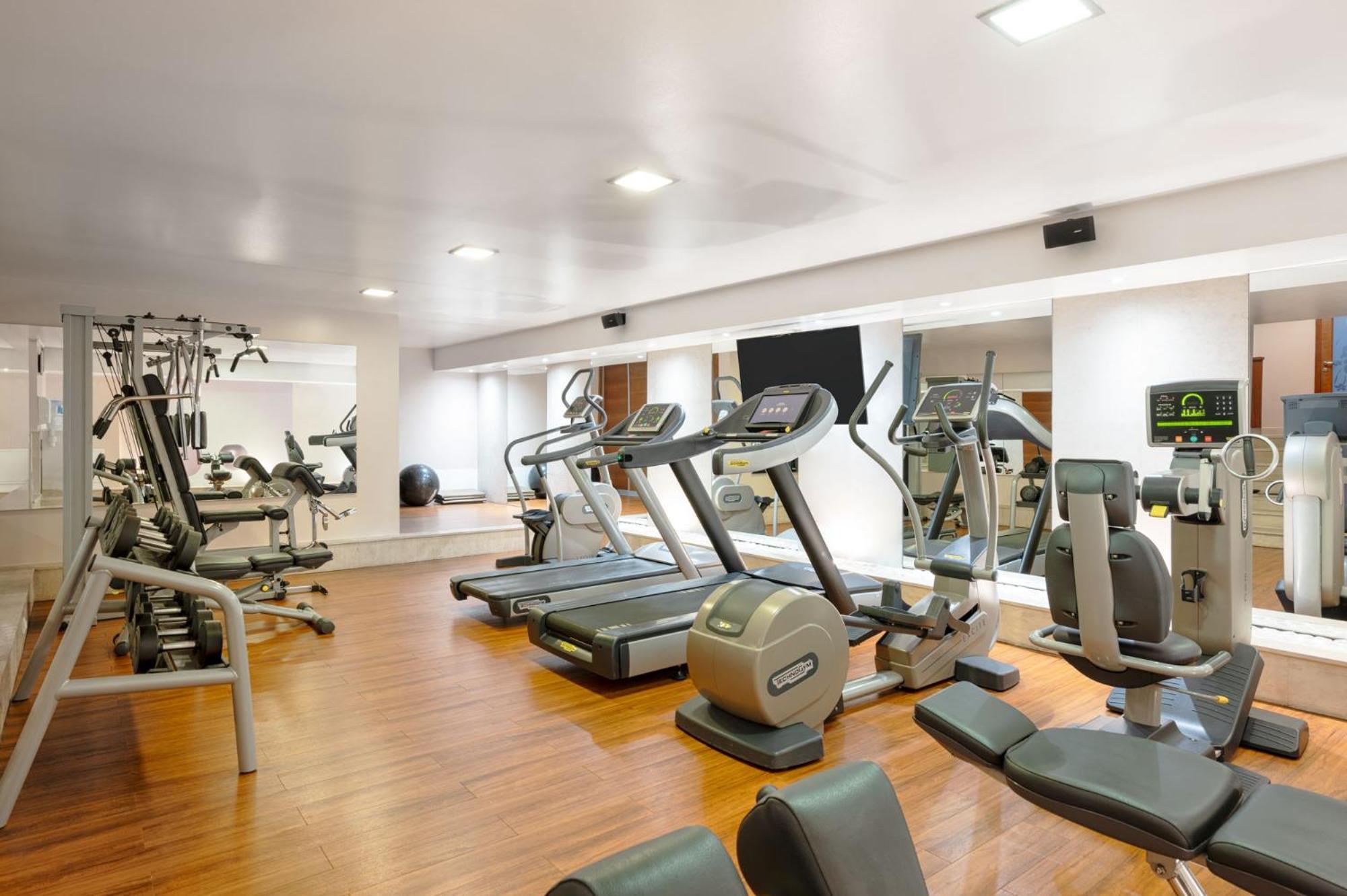 Movenpick Hotel Сараево Екстериор снимка