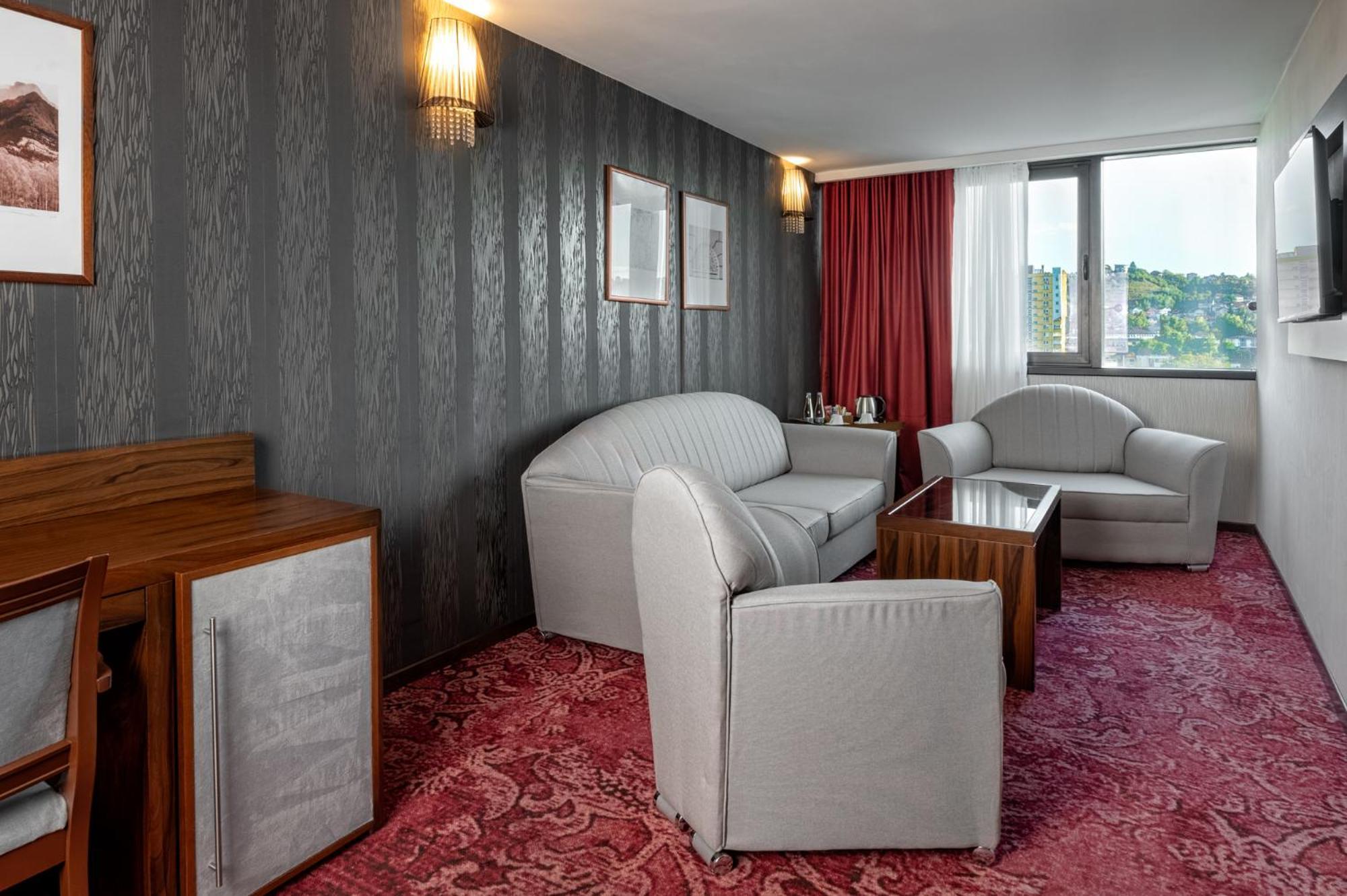 Movenpick Hotel Сараево Екстериор снимка